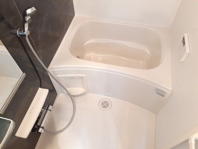 セトル　ヒバリⅡの浴室