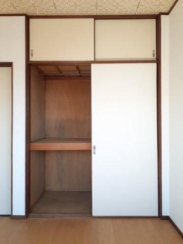 エルディムグリーンハイツの収納