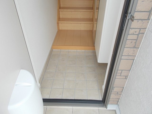 サンクレスト八坂Ⅱの玄関