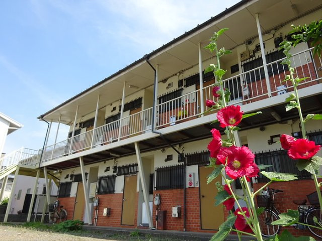 栄幸ハイムの外観