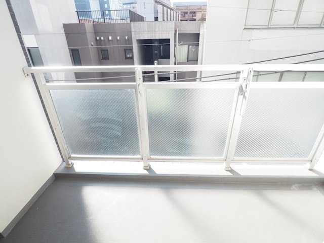 レジディア四谷三丁目のシャワールーム