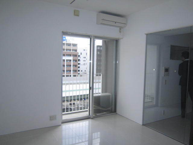 アーバンフラッツ湊町のその他