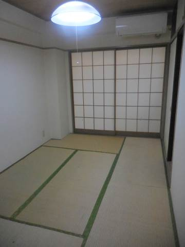 須磨マンションの和室