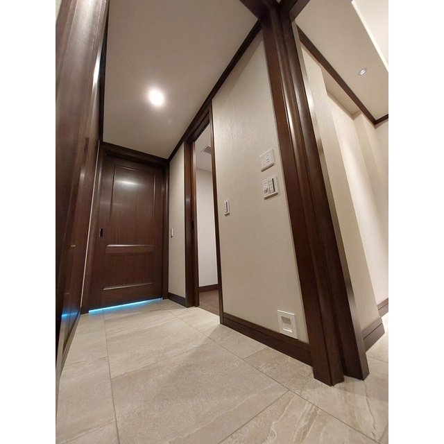 グラングリーン大阪ＴＨＥ　ＮＯＲＴＨ　ＲＥＳＩＤＥＮＣＥの玄関