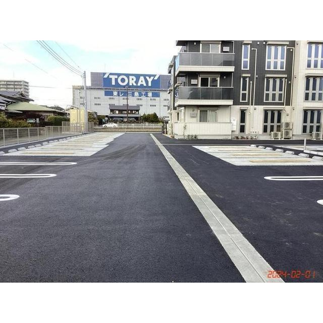 あいグラン・三島駅　Ｂ棟の駐車場