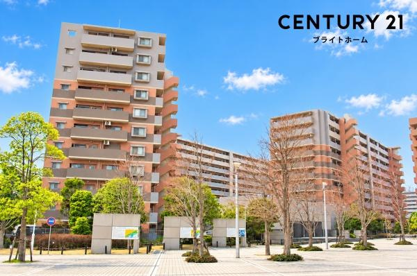 ライオンズマンションセントワーフ横濱の外観|いつでもご案内可能です！
お車でご自宅まで送迎承ります。
