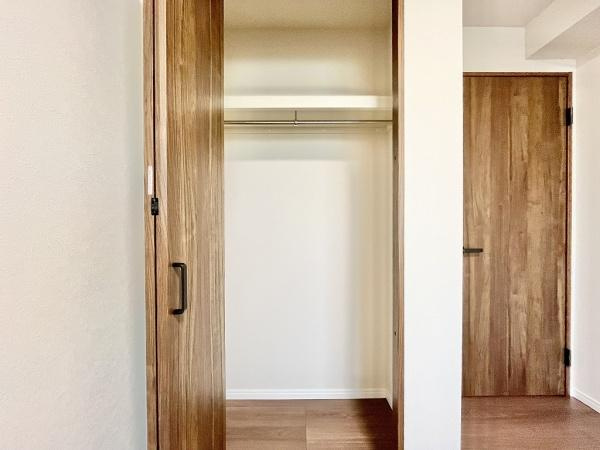 【収納】 | ルイシャトレ垂水壱番館