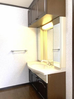 【洗面所】 | 滝山借家　谷口邸