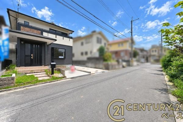 香芝市上中　一戸建の前面道路含む現地写真|■現地撮影写真■落ち着いた雰囲気の閑静な住宅地です！