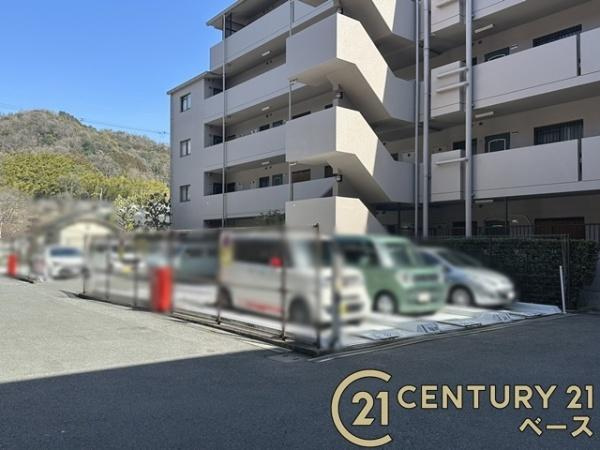 チサンマンション斑鳩２番館の駐車場|■現地撮影写真■こちらは現地駐車場です！