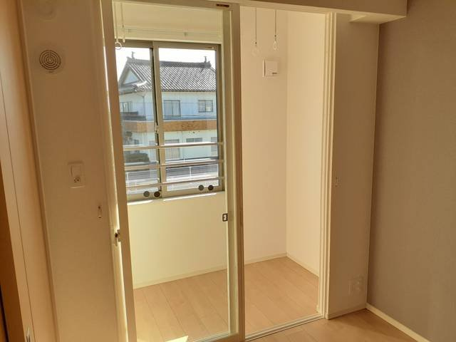 リズム　Ｂの設備