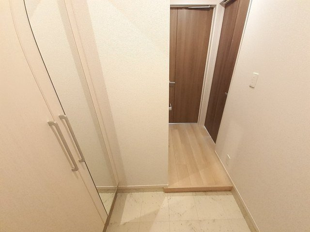 ラ　フォレスタ　ソレの玄関