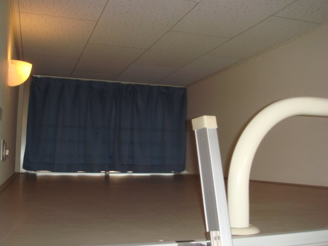 レオパレス稚児宮通の内装