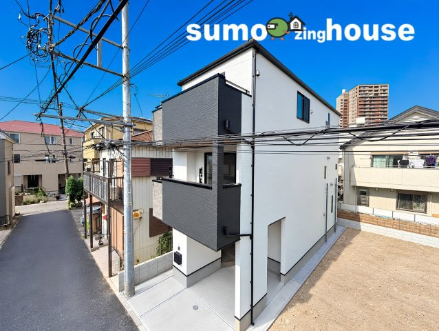 川崎幸町303　1号棟の前面道路含む現地写真|前面道路含む現地写真です