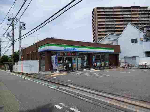 グランツの周辺|ファミリーマートまで100m