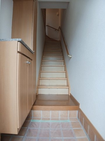 セレノ東野　Ａの玄関