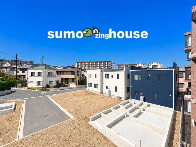 新築分譲住宅　ラグラス宮前平　3号棟の前面道路含む現地写真|前面道路含む現地写真です