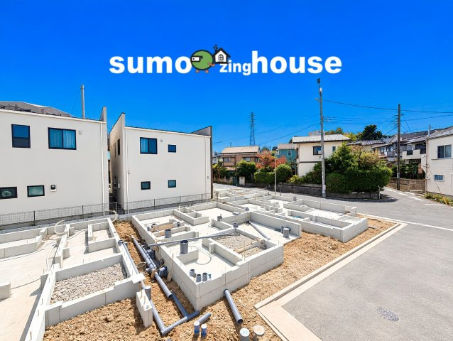 新築分譲住宅　ラグラス宮前平　5号棟の前面道路含む現地写真|前面道路含む現地写真です