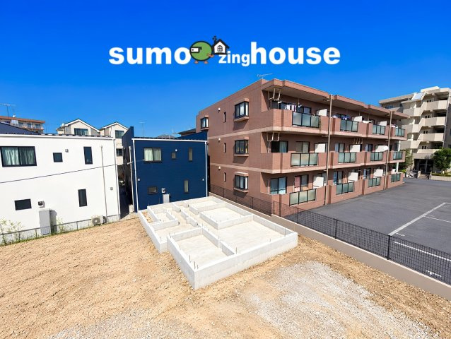 新築分譲住宅　ラグラス宮前平　4号棟の前面道路含む現地写真|前面道路含む現地写真です