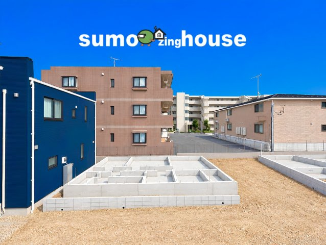 新築分譲住宅　ラグラス宮前平　4号棟の前面道路含む現地写真|前面道路含む現地写真です