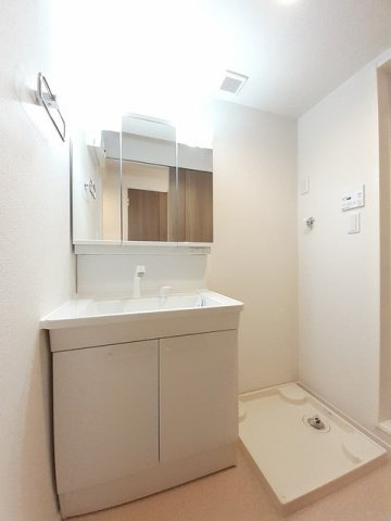 【洗面所】 | レソール　ワン | 忙しい朝には欠かせない洗面所です