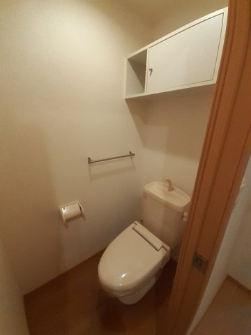 【トイレ】 | Ｆｏｒｅｓｔ　Ｈｉｌｌｓ | コンパクトで使いやすいトイレです