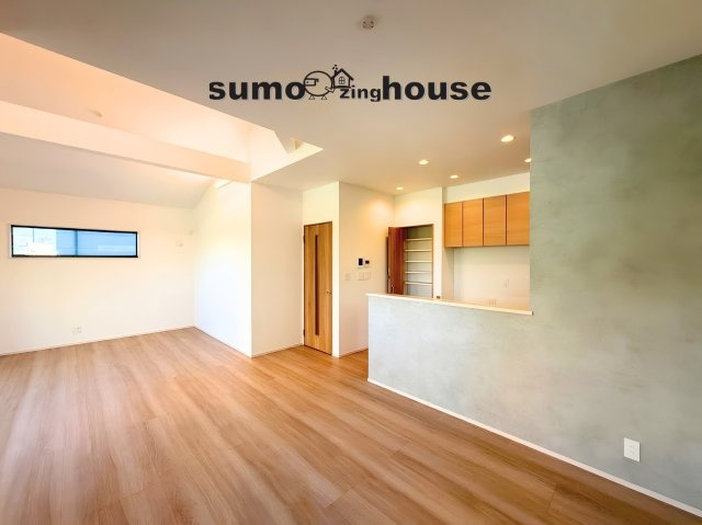 新築分譲住宅　小田の居間・リビング|おしゃれな居間です