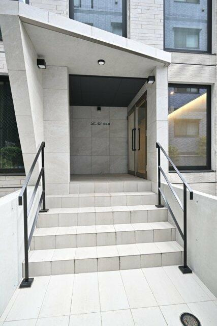 Ｌｅ　Ｎｉｄ　日本橋のエントランス