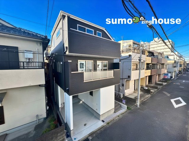 横浜市鶴見区本町通1期の前面道路含む現地写真|前面道路含む現地写真です