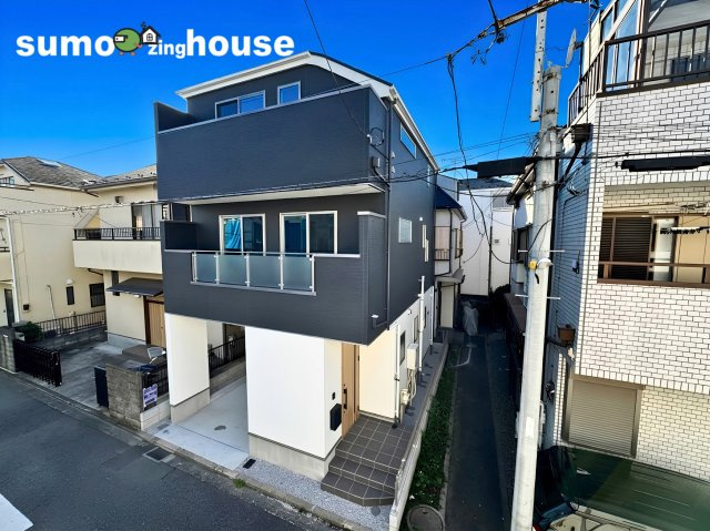 横浜市鶴見区本町通1期の前面道路含む現地写真|前面道路含む現地写真です