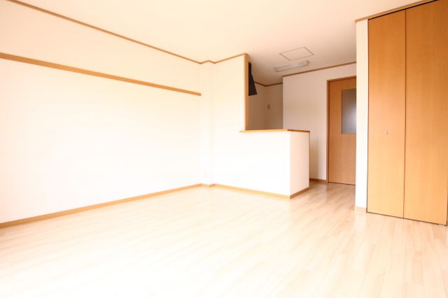 コンフォート小山の居間・リビング