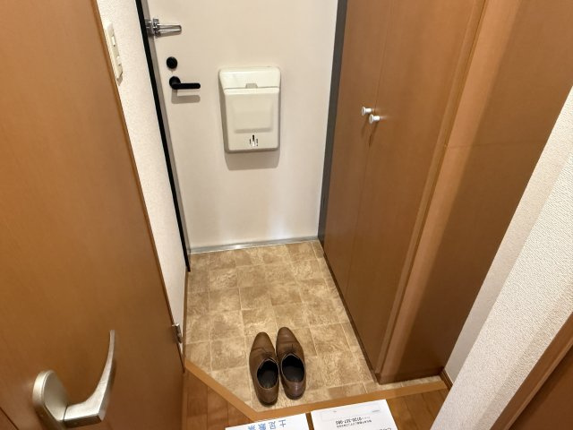 メゾンクレインの玄関