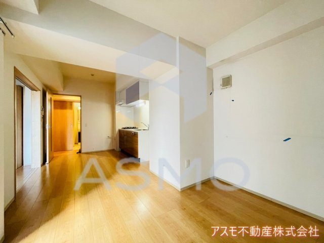 【居間・リビング】 | アルデールトモ北堀江 | ※同物件　別間取り　参考写真