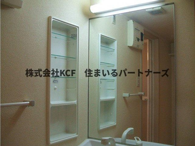 ステラヒルズ高良の洗面所|忙しい朝には欠かせない洗面所です