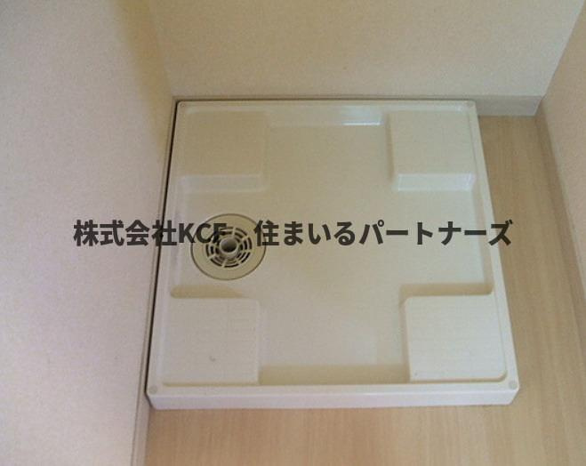ステラヒルズ高良の洗面所|明るい洗面所です