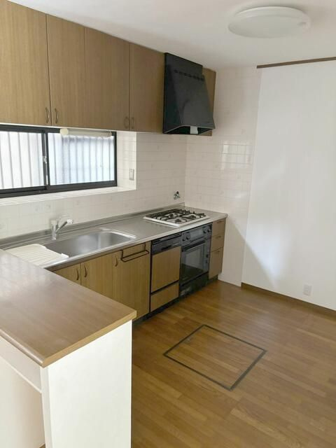 藤阪元町戸建のキッチン