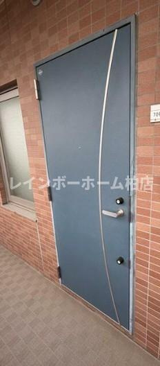 特典：仲介手数料が50％OFFです‼の玄関|シンプルで使いやすい玄関です