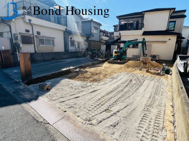 JR大久保駅まで徒歩14分　大久保町大窪13期　新築戸建の前面道路含む現地写真