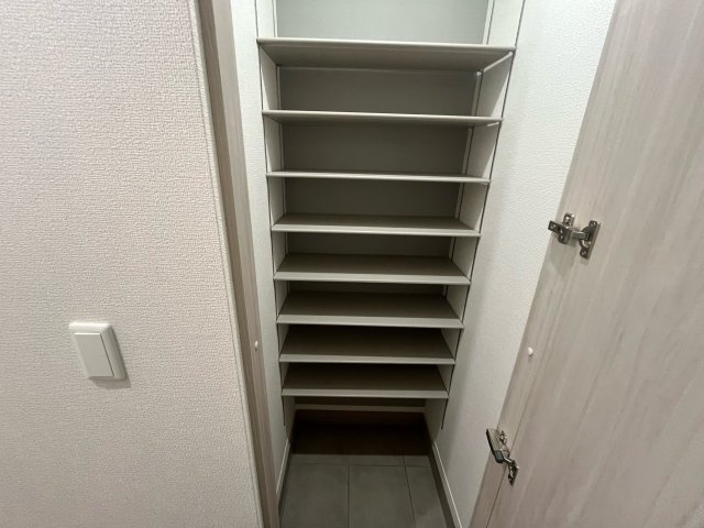 セレスティア大森西の玄関