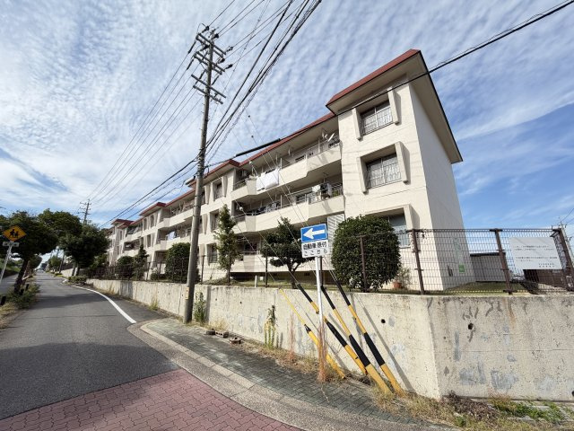 嫁ヶ茶屋住宅の外観