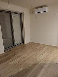 エミシアの内装
