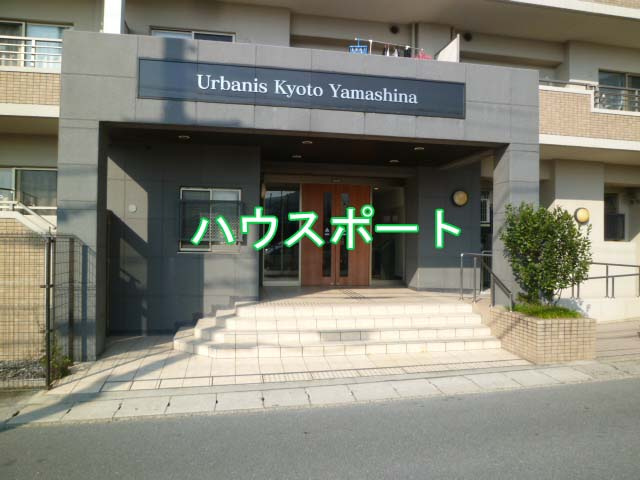 【エントランス】 | アーバニス京都山科