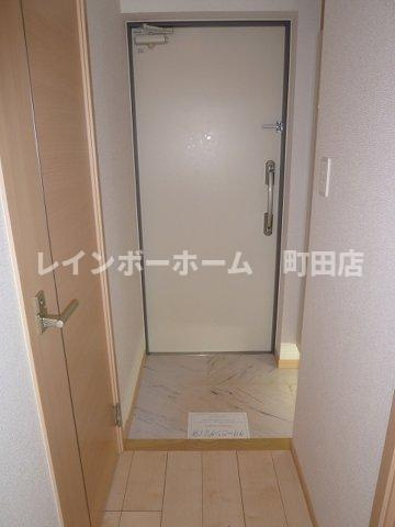 ＮＡＫＡＭＵＲＡ　ＢＬＤ．※初期費用分割あと払いサービス利用可能物件の玄関