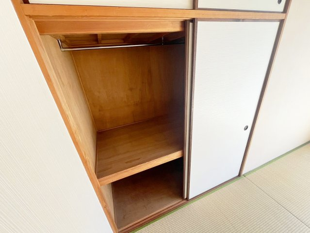 中本マンションの収納