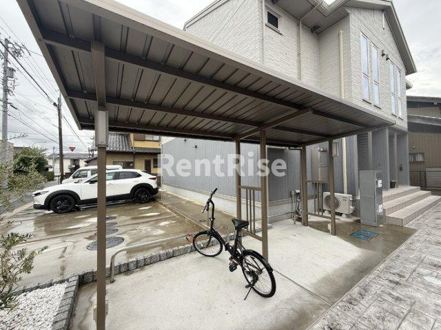リベルテ下津のその他共用部分|床下収納