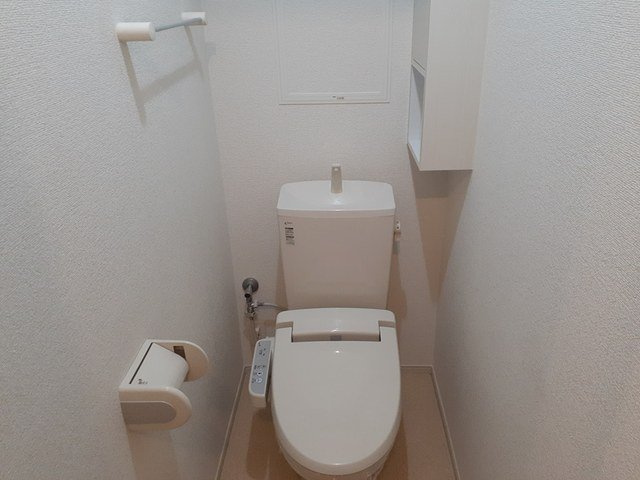 エレガンテ　ロックヴァリーのトイレ|シンプルで使いやすいトイレです