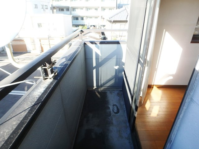 西宮市津門川町戸建のバルコニー