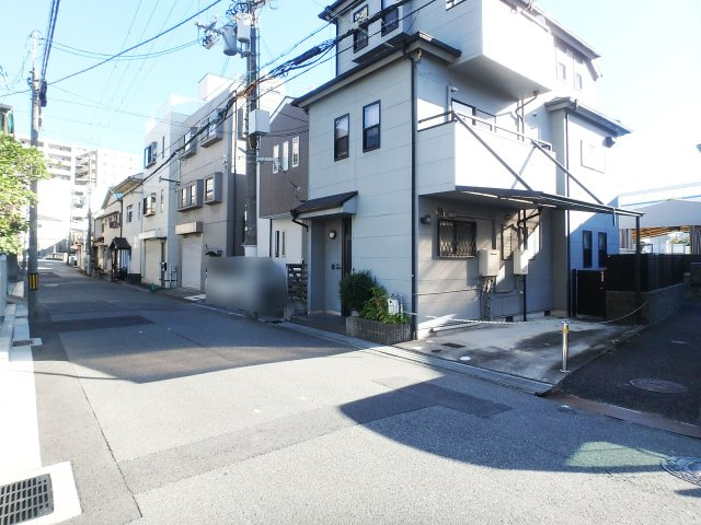 西宮市津門川町戸建の前面道路含む現地写真