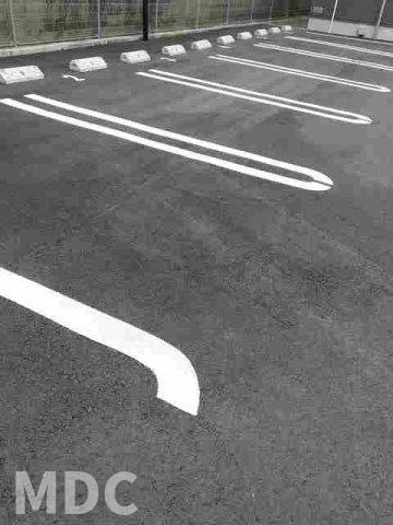 リバーサイドテラス　Ⅰの駐車場