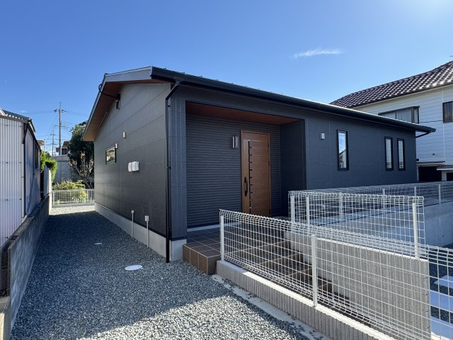 神戸市西区桜が丘中町4丁目新築戸建の外観